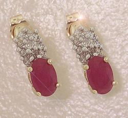 Oval Red Delicious Ruby and Diamond 14K Gold Stud Earringsoval 